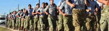 Jóvenes en el servicio militar argentino